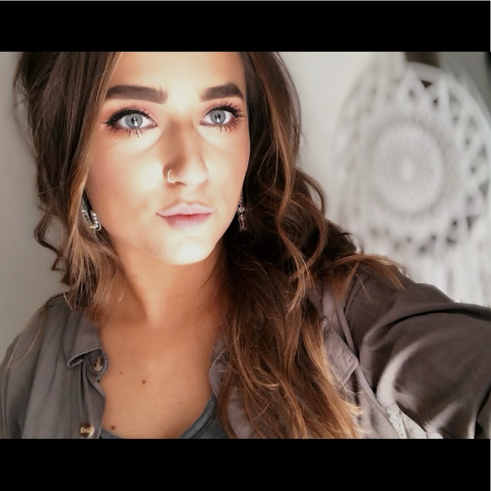 Meet your Posher, Maggie